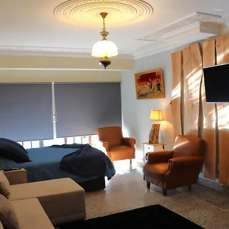 Quartos E Do Patrao *