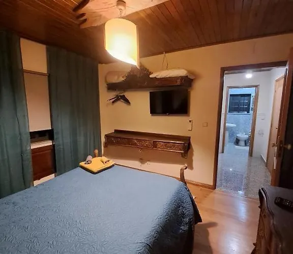 Quartos E Do Patrão *