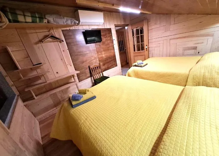 Quartos E Do Patrão