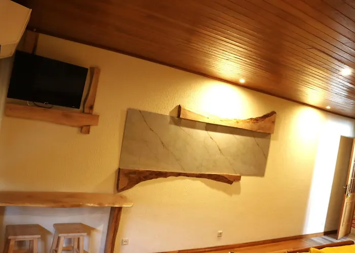 Quartos E Do Patrão *