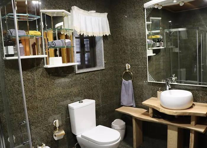 Quartos E Do Patrão Sabugueiro (Guarda)